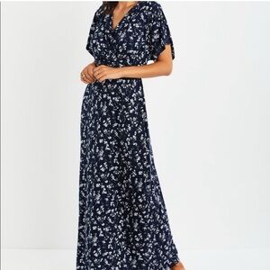Maternity/Nursing Long Dress – Navy Floral